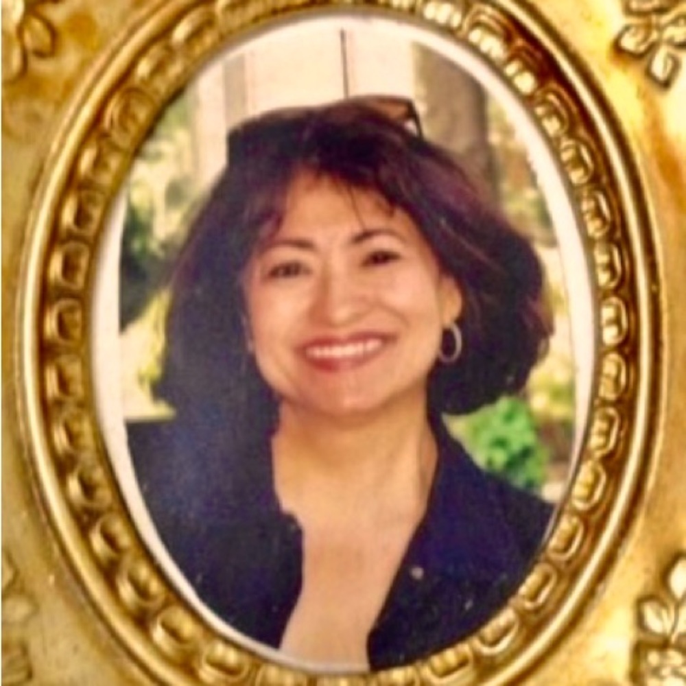 Meet your Posher, Carolyn